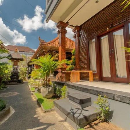 Pondok Lulik Homestay Canggu Esterno foto