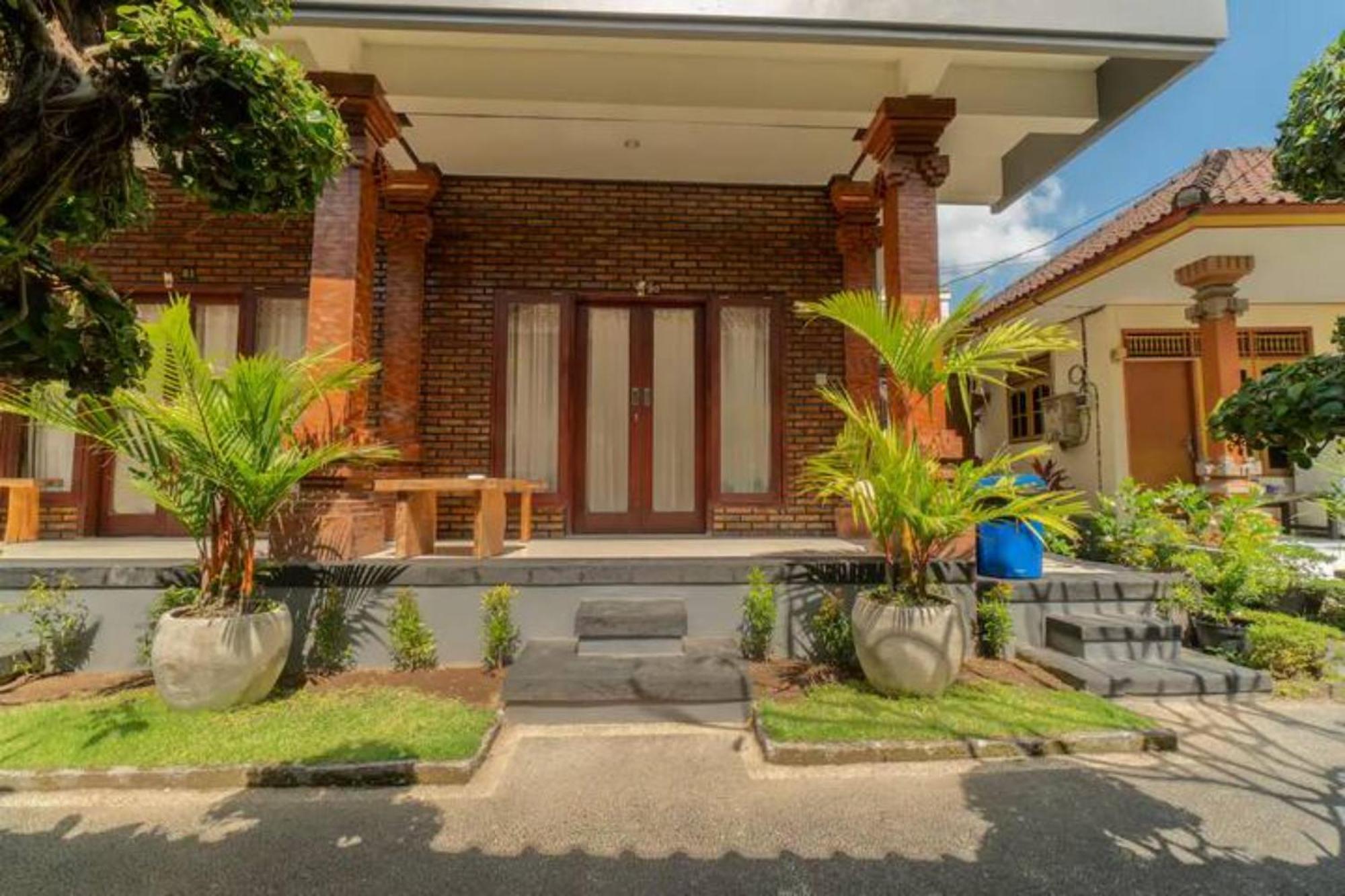 Pondok Lulik Homestay Canggu Esterno foto