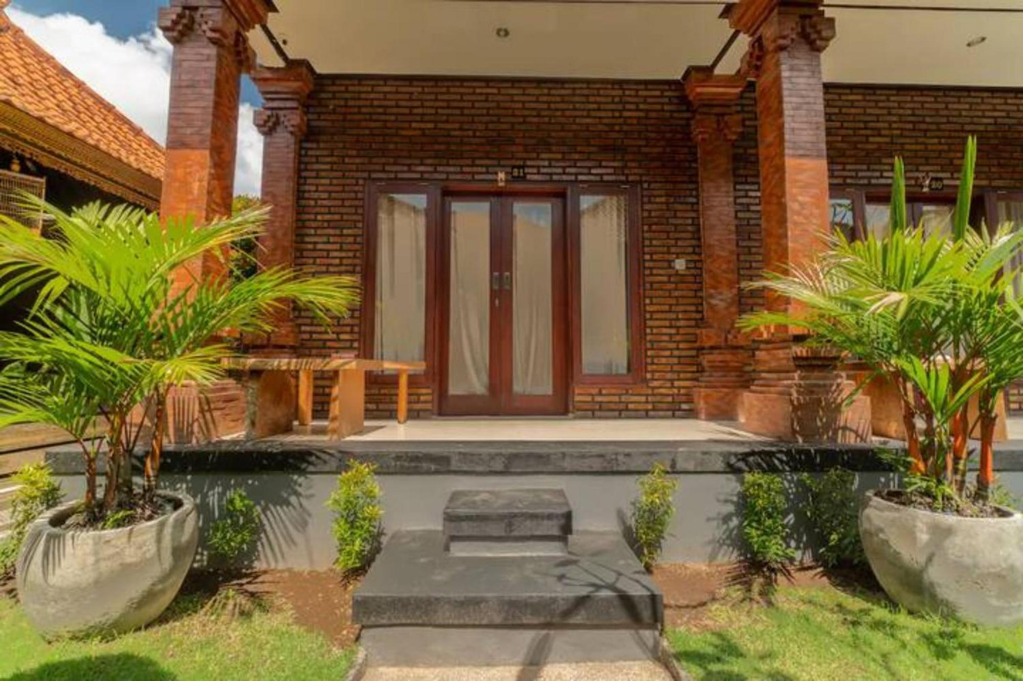 Pondok Lulik Homestay Canggu Esterno foto