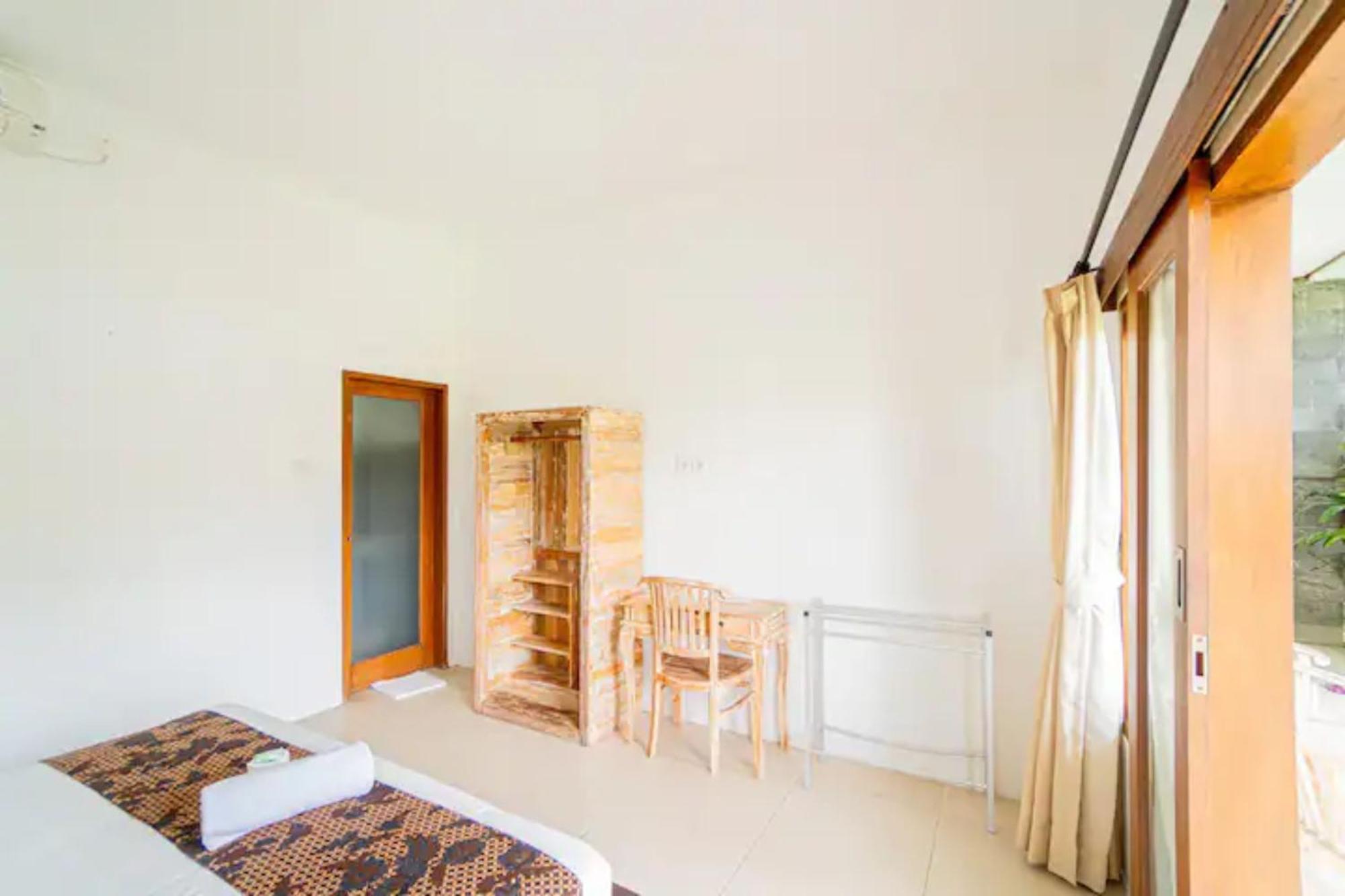 Pondok Lulik Homestay Canggu Esterno foto